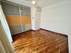 Lloyd Road (D9), Condominium #406304151